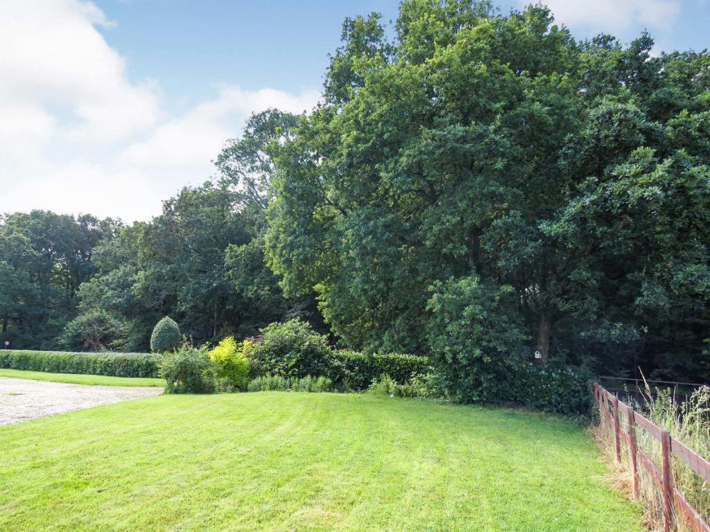 Woodland House B & B Wimborne Minster Exterior photo